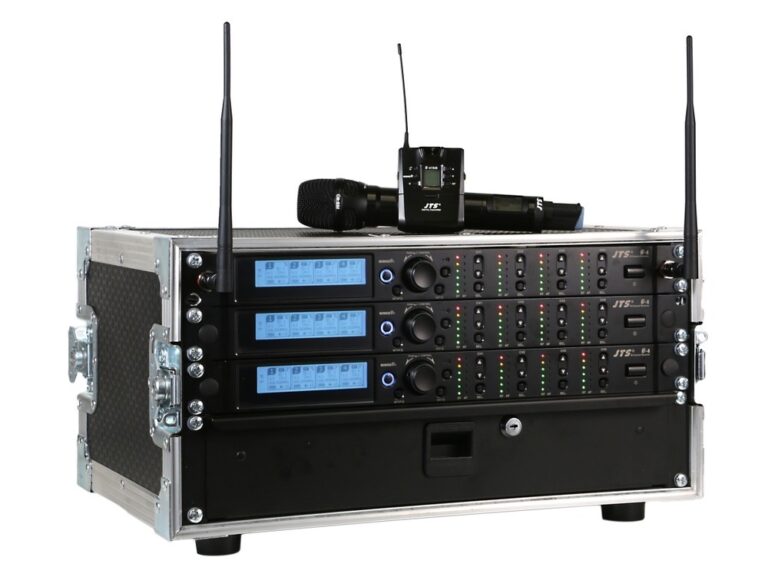 JTS R-4 UHF PLL QUAD Channel Diversity Wireless Receiver - Image 3