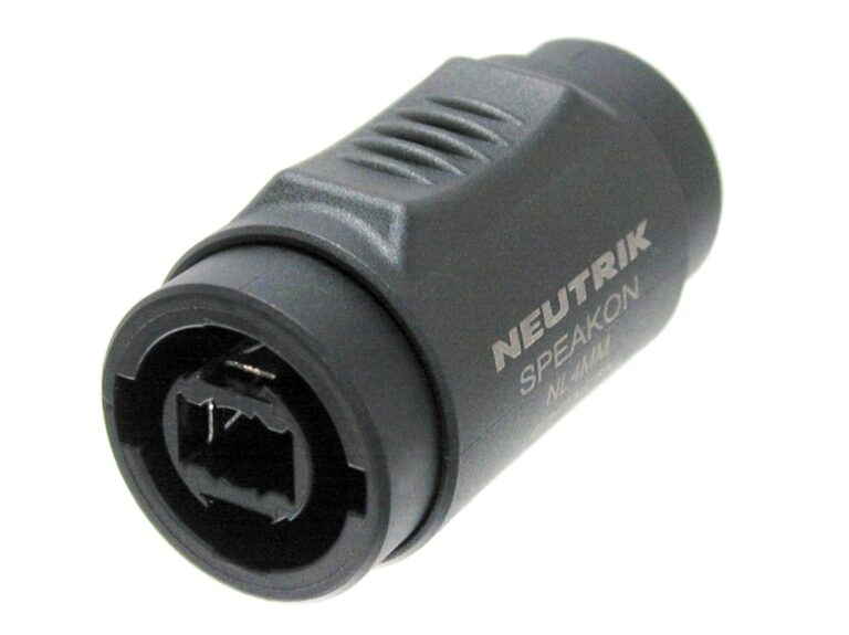 Neutrik NL4MMX Speakon. 4 pole lockable coupler