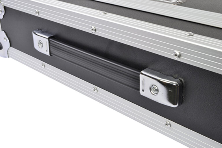 COBRA FC50 19" 2U Standard rack case. 9/10mm plywood.  Depth: 520mm. Lids: 70mm. - Image 4