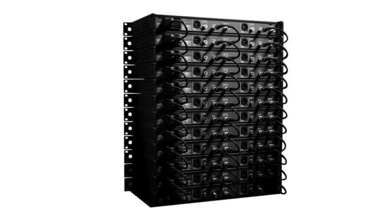 JTS UF20-8WAYBP UF-20 - 8 Channel Body-Pack All Racked Up System - Image 4