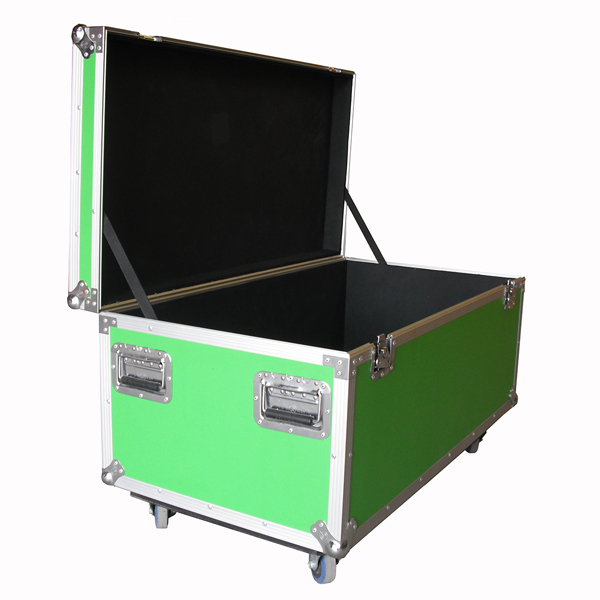 Pro-Stage Flightcase for 8 of 1m x 0.5m panels & risers -ROC036